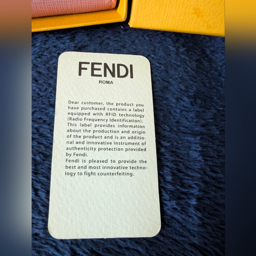 FENDI pink Leather zip around Wallet, 4.5x3x.5", WITH FENDI BOX, with RFID,EUC - Picture 3 of 14
